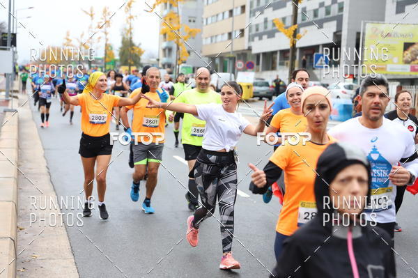 Buy your photos of the eventMeia Maratona Famalic�o 2019 on Fotop