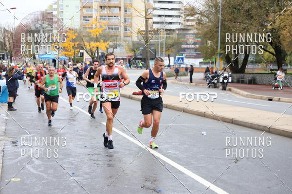 Buy your photos of the eventMeia Maratona Famalic�o 2019 on Fotop