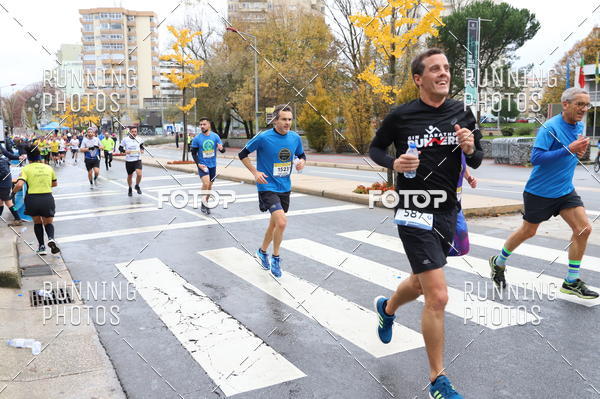 Buy your photos of the eventMeia Maratona Famalic�o 2019 on Fotop