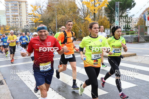 Buy your photos of the eventMeia Maratona Famalic�o 2019 on Fotop
