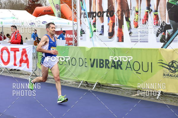 Buy your photos of the eventMeia Maratona Famalic�o 2019 on Fotop