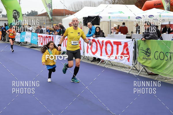 Buy your photos of the eventMeia Maratona Famalic�o 2019 on Fotop