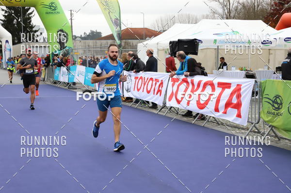 Buy your photos of the eventMeia Maratona Famalic�o 2019 on Fotop