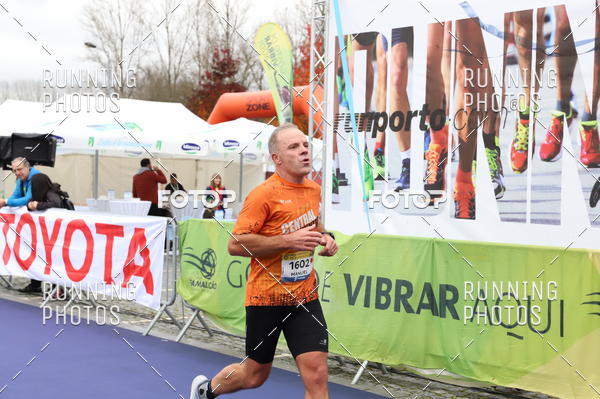 Buy your photos of the eventMeia Maratona Famalic�o 2019 on Fotop