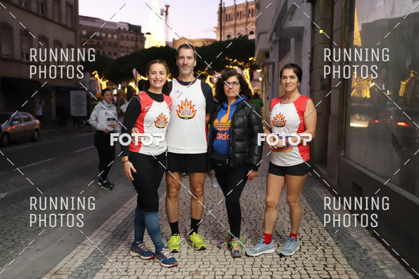 Buy your photos of the eventS�o Silvestre Porto 2019 on Fotop
