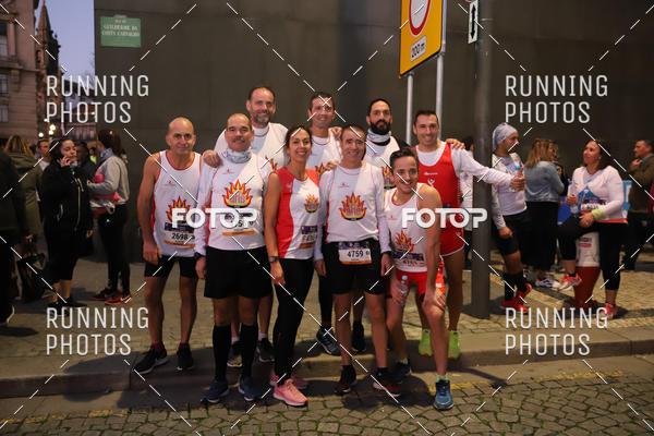 Buy your photos of the eventS�o Silvestre Porto 2019 on Fotop