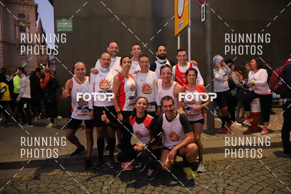 Buy your photos of the eventS�o Silvestre Porto 2019 on Fotop