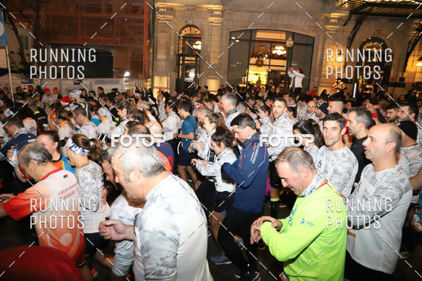 Buy your photos of the eventS�o Silvestre Porto 2019 on Fotop