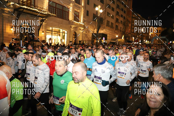 Buy your photos of the eventS�o Silvestre Porto 2019 on Fotop