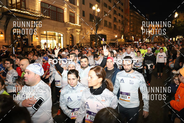 Buy your photos of the eventS�o Silvestre Porto 2019 on Fotop