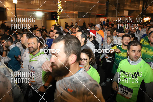 Buy your photos of the eventS�o Silvestre Porto 2019 on Fotop