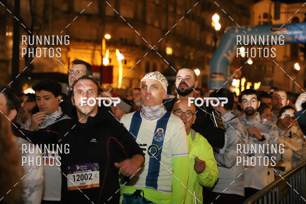 Buy your photos of the eventS�o Silvestre Porto 2019 on Fotop