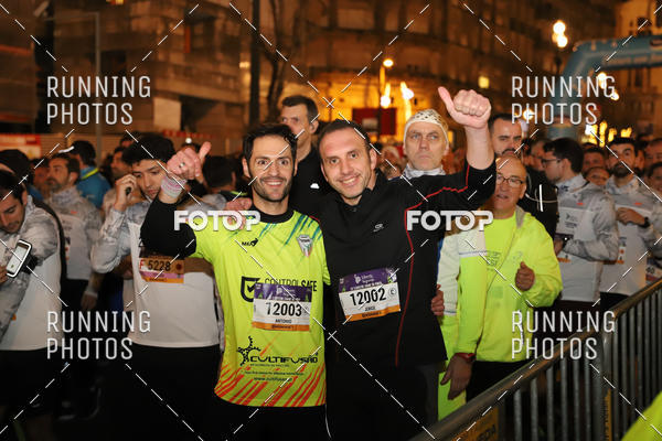 Buy your photos of the eventS�o Silvestre Porto 2019 on Fotop