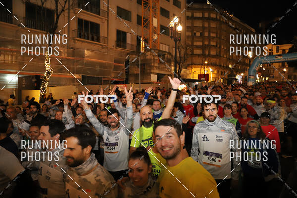 Buy your photos of the eventS�o Silvestre Porto 2019 on Fotop