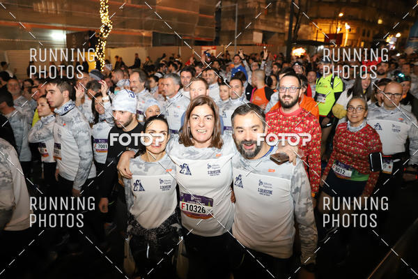 Buy your photos of the eventS�o Silvestre Porto 2019 on Fotop