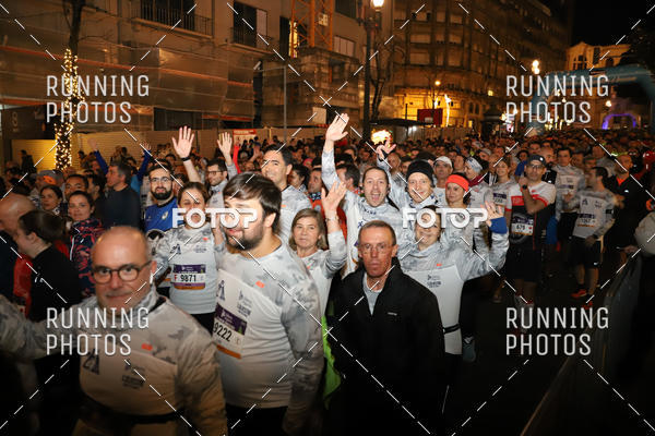 Buy your photos of the eventS�o Silvestre Porto 2019 on Fotop