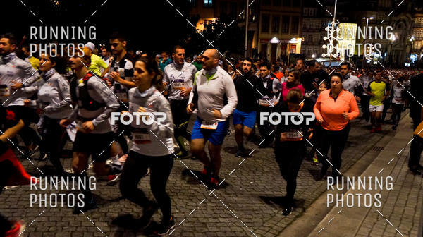Buy your photos of the eventS�o Silvestre Porto 2019 on Fotop
