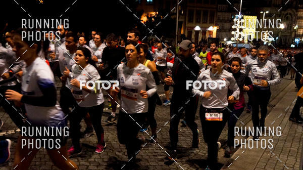 Buy your photos of the eventS�o Silvestre Porto 2019 on Fotop