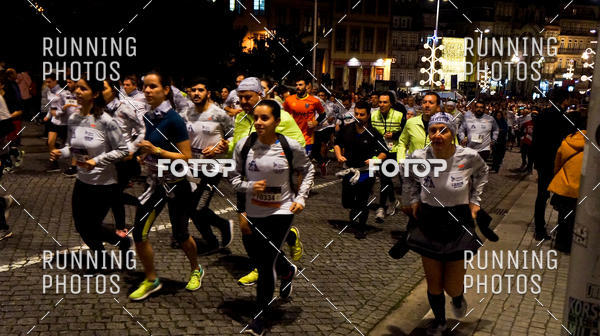 Buy your photos of the eventS�o Silvestre Porto 2019 on Fotop