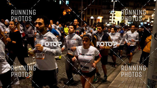 Buy your photos of the eventS�o Silvestre Porto 2019 on Fotop