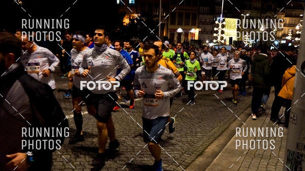 Buy your photos of the eventS�o Silvestre Porto 2019 on Fotop
