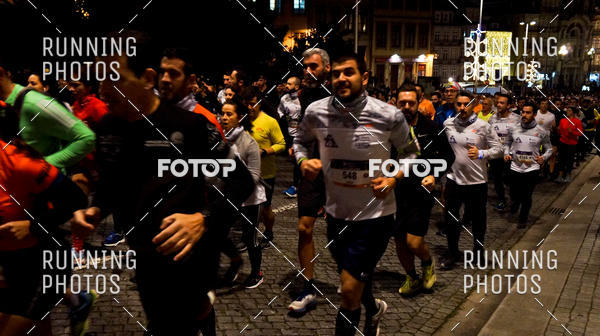 Buy your photos of the eventS�o Silvestre Porto 2019 on Fotop