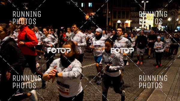 Buy your photos of the eventS�o Silvestre Porto 2019 on Fotop