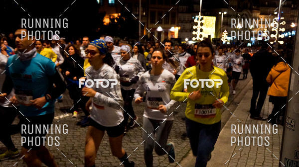Buy your photos of the eventS�o Silvestre Porto 2019 on Fotop