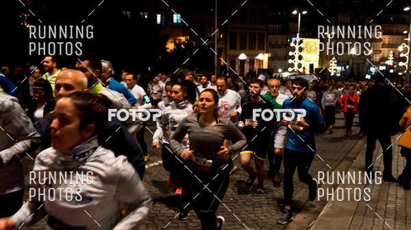 Buy your photos of the eventSo Silvestre Porto 2019 on Fotop