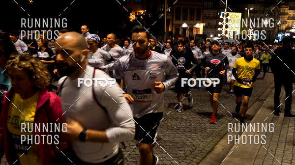 Buy your photos of the eventSo Silvestre Porto 2019 on Fotop