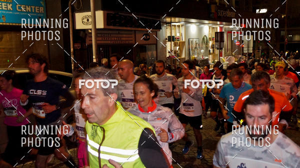 Buy your photos of the eventSo Silvestre Porto 2019 on Fotop