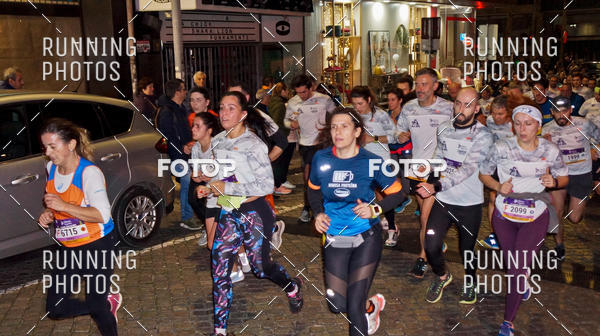 Buy your photos of the eventS�o Silvestre Porto 2019 on Fotop