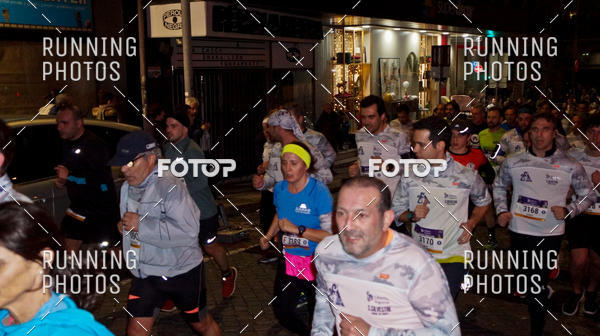 Buy your photos of the eventS�o Silvestre Porto 2019 on Fotop