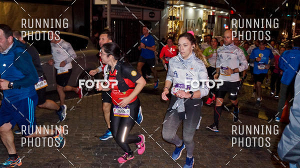 Buy your photos of the eventS�o Silvestre Porto 2019 on Fotop