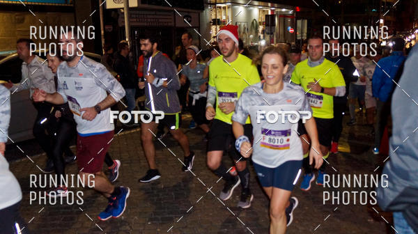 Buy your photos of the eventS�o Silvestre Porto 2019 on Fotop