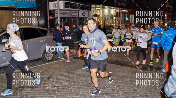 Buy your photos of the eventS�o Silvestre Porto 2019 on Fotop