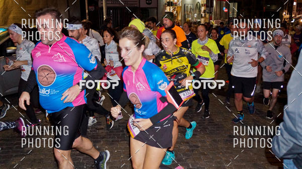 Buy your photos of the eventS�o Silvestre Porto 2019 on Fotop