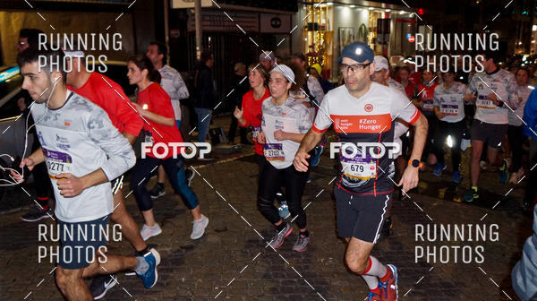 Buy your photos of the eventS�o Silvestre Porto 2019 on Fotop