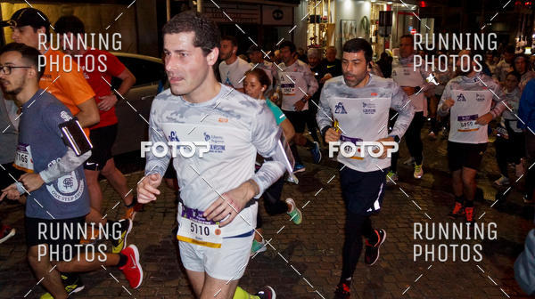 Buy your photos of the eventS�o Silvestre Porto 2019 on Fotop