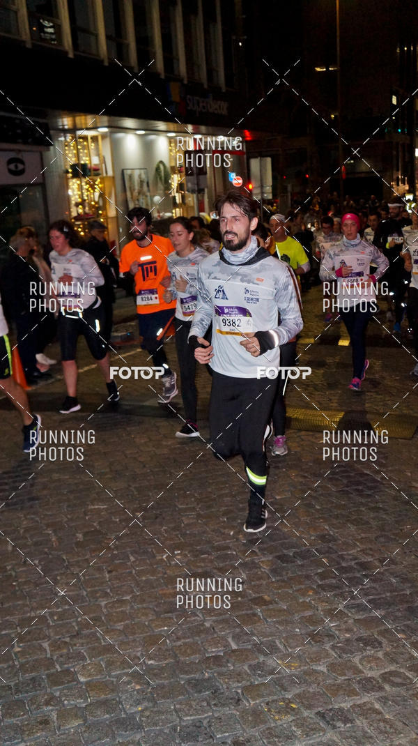 Buy your photos of the eventS�o Silvestre Porto 2019 on Fotop
