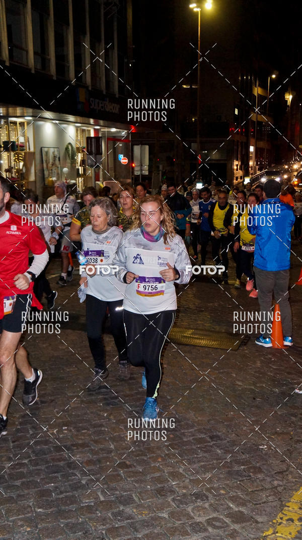 Buy your photos of the eventS�o Silvestre Porto 2019 on Fotop