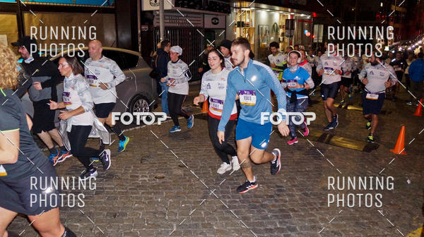 Buy your photos of the eventS�o Silvestre Porto 2019 on Fotop