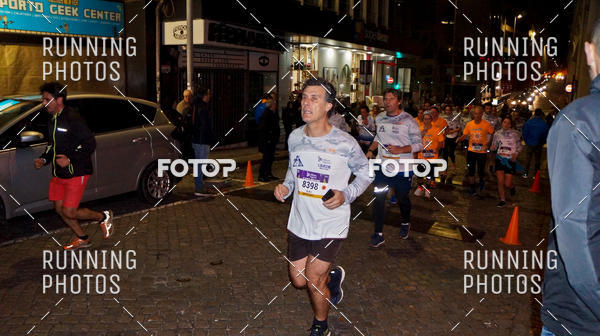 Buy your photos of the eventS�o Silvestre Porto 2019 on Fotop