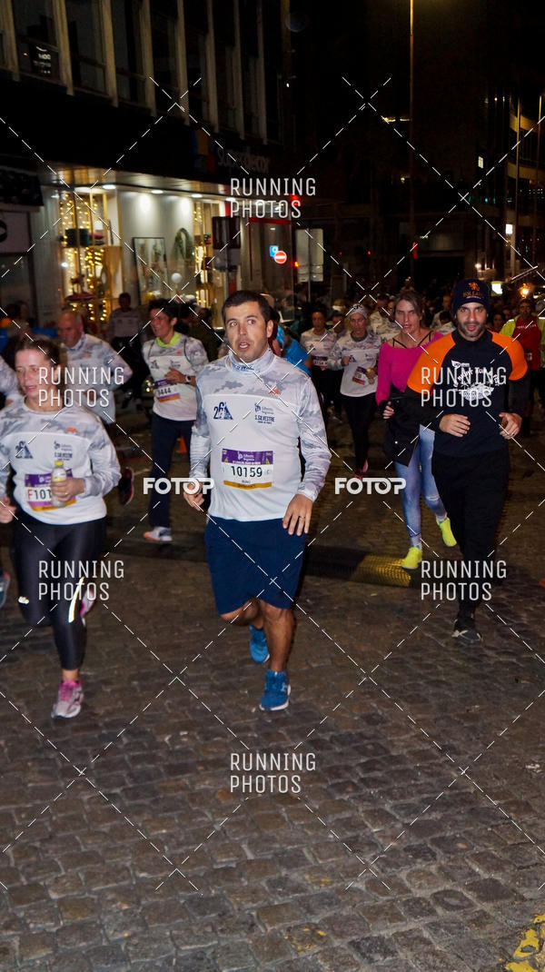 Buy your photos of the eventS�o Silvestre Porto 2019 on Fotop
