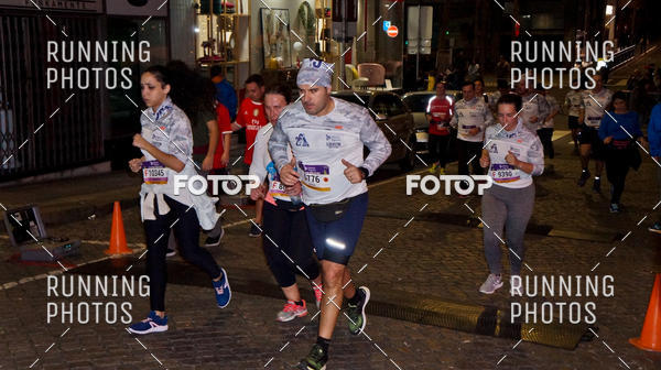 Buy your photos of the eventS�o Silvestre Porto 2019 on Fotop