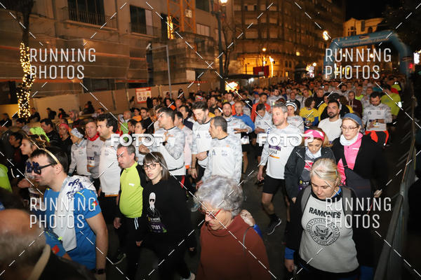 Buy your photos of the eventS�o Silvestre Porto 2019 on Fotop