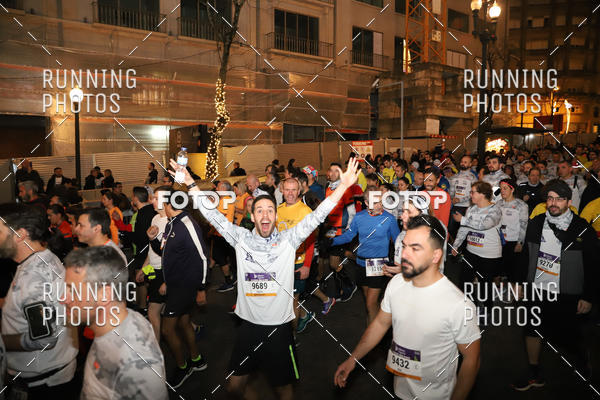 Buy your photos of the eventS�o Silvestre Porto 2019 on Fotop