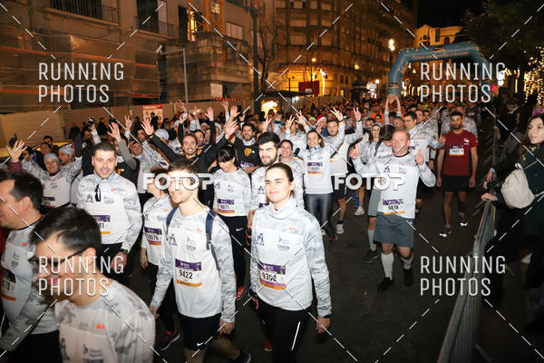 Buy your photos of the eventS�o Silvestre Porto 2019 on Fotop