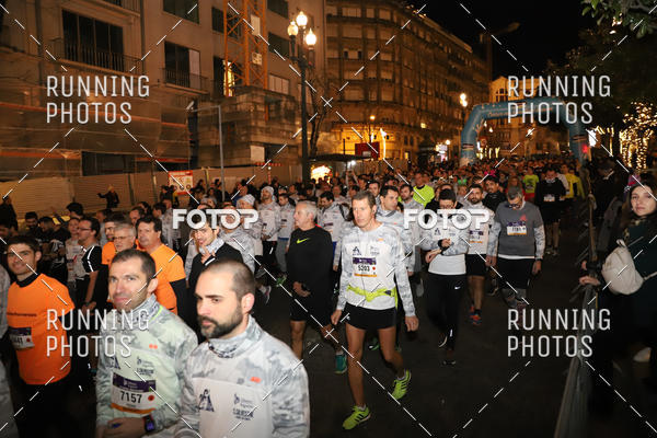 Buy your photos of the eventS�o Silvestre Porto 2019 on Fotop