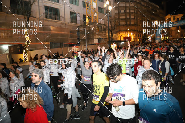 Buy your photos of the eventS�o Silvestre Porto 2019 on Fotop